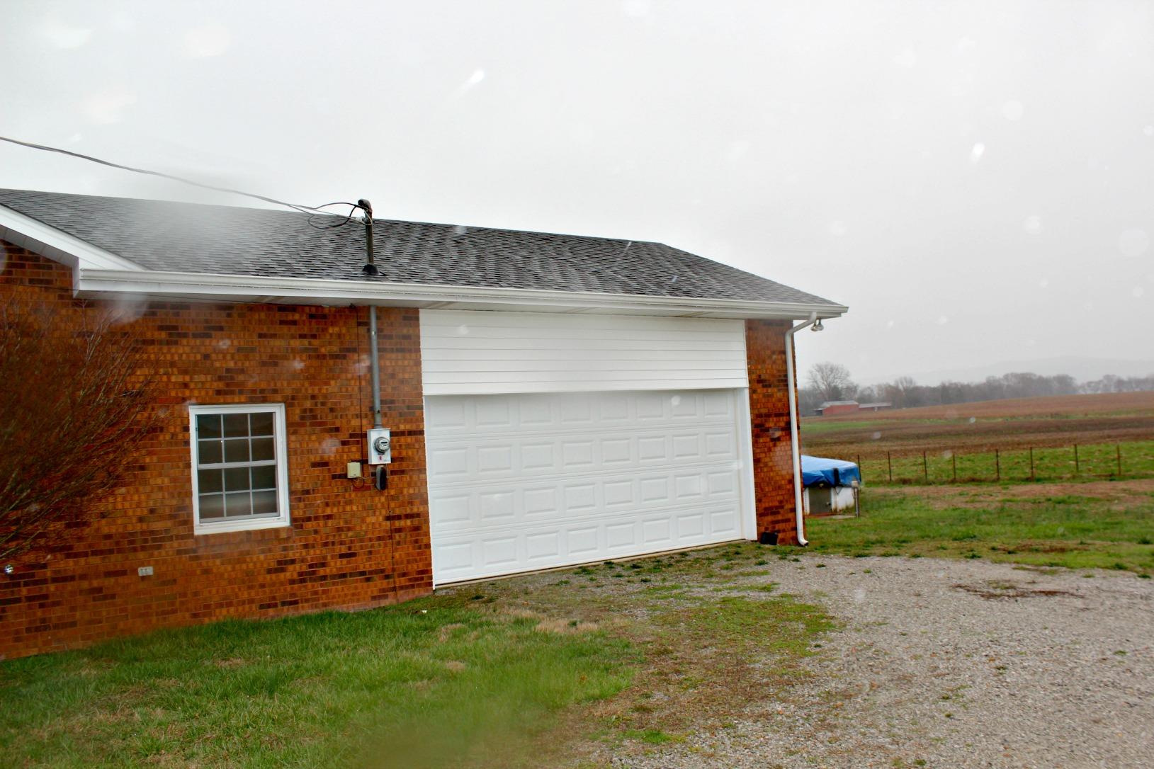 1746 Prairie Chapel Road Decherd, TN 37324 - Photo 12 of 14 2 Car attached garage with built in office space.