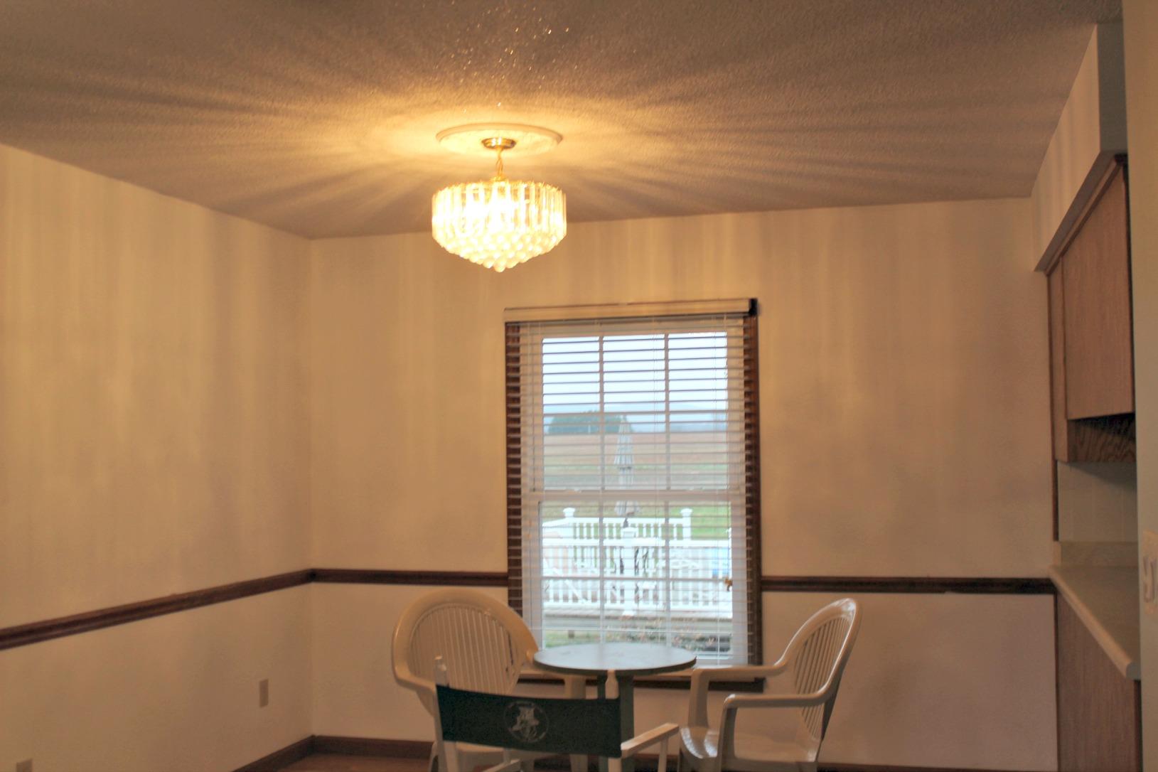 1746 Prairie Chapel Road Decherd, TN 37324 - Photo 5 of 14 Dining Area