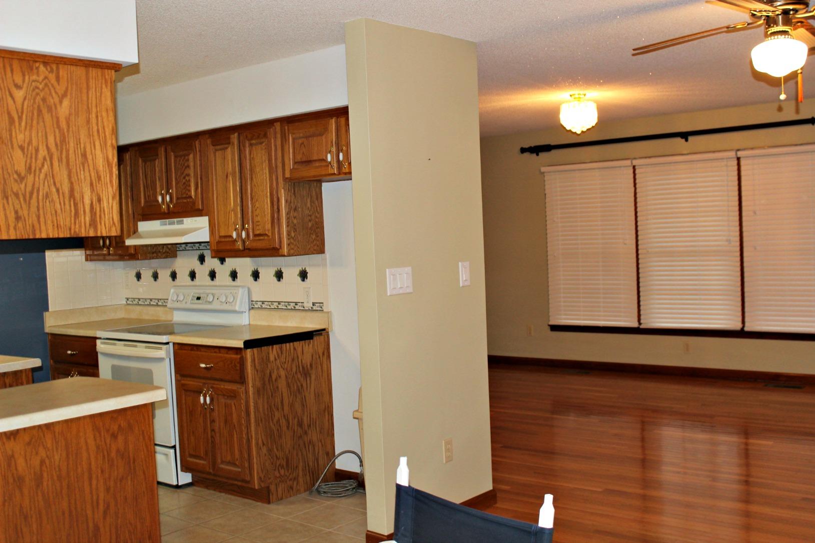 1746 Prairie Chapel Road Decherd, TN 37324 - Photo 6 of 14 Kitchen, dining and living area all within easy access.