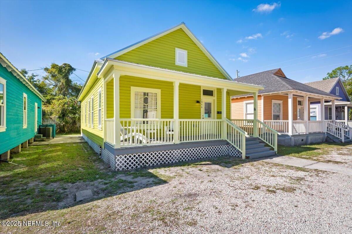 1946 Redell Street Jacksonville, FL 32206 - Photo 3 of 28 a view of a house with a yard