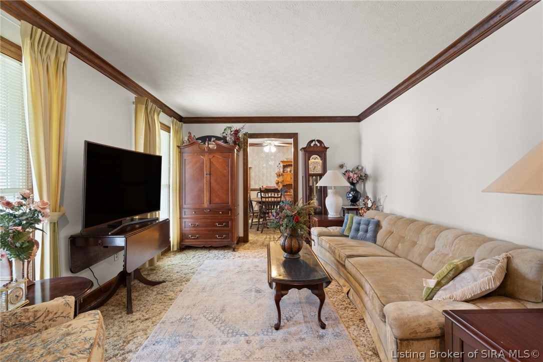 1207 Dogwood Road Jeffersonville, IN 47130 - Photo 12 of 44