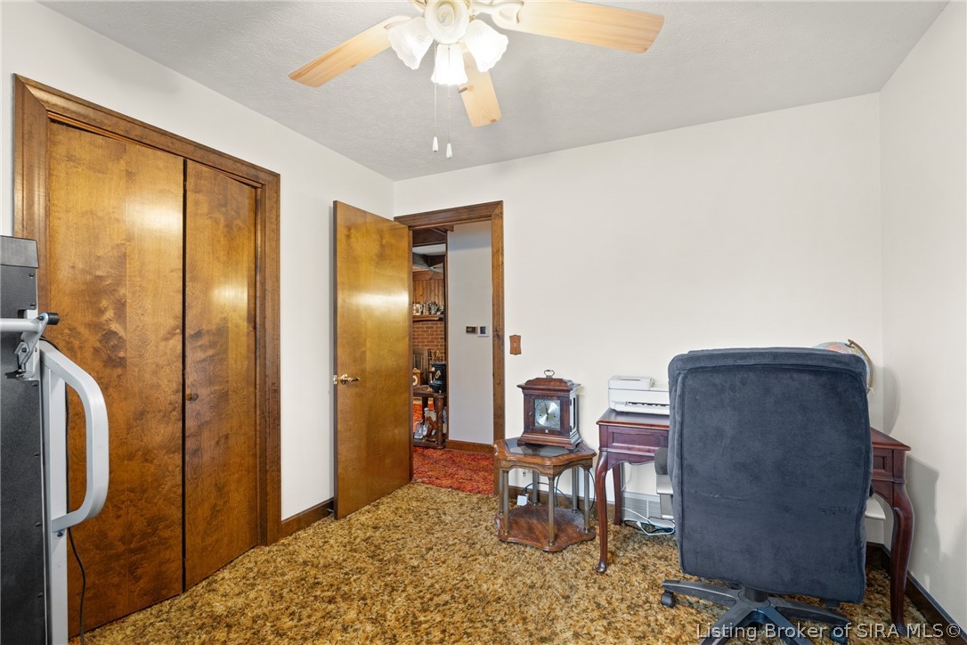 1207 Dogwood Road Jeffersonville, IN 47130 - Photo 28 of 44