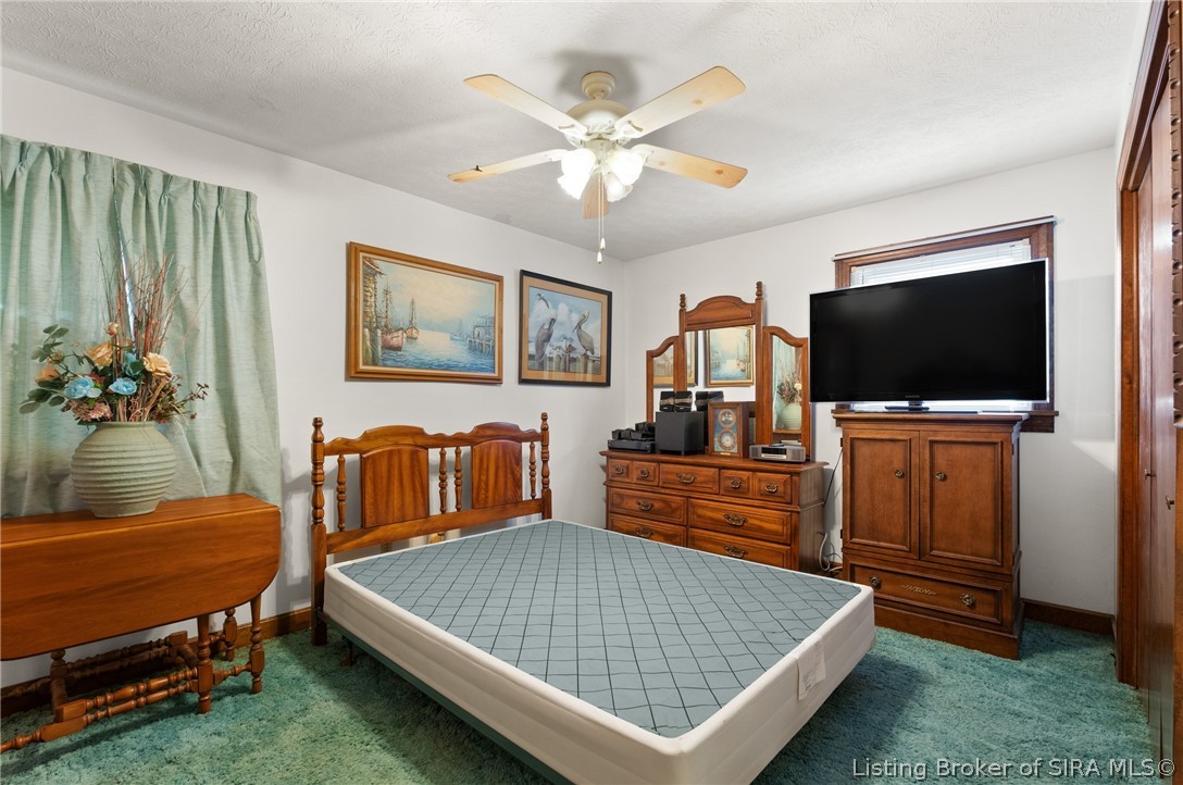 1207 Dogwood Road Jeffersonville, IN 47130 - Photo 34 of 44