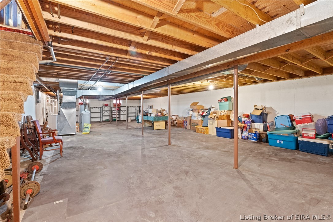 1207 Dogwood Road Jeffersonville, IN 47130 - Photo 39 of 44