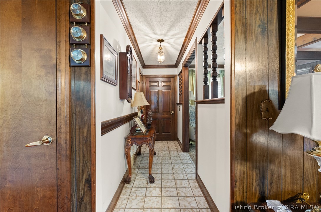 1207 Dogwood Road Jeffersonville, IN 47130 - Photo 10 of 44