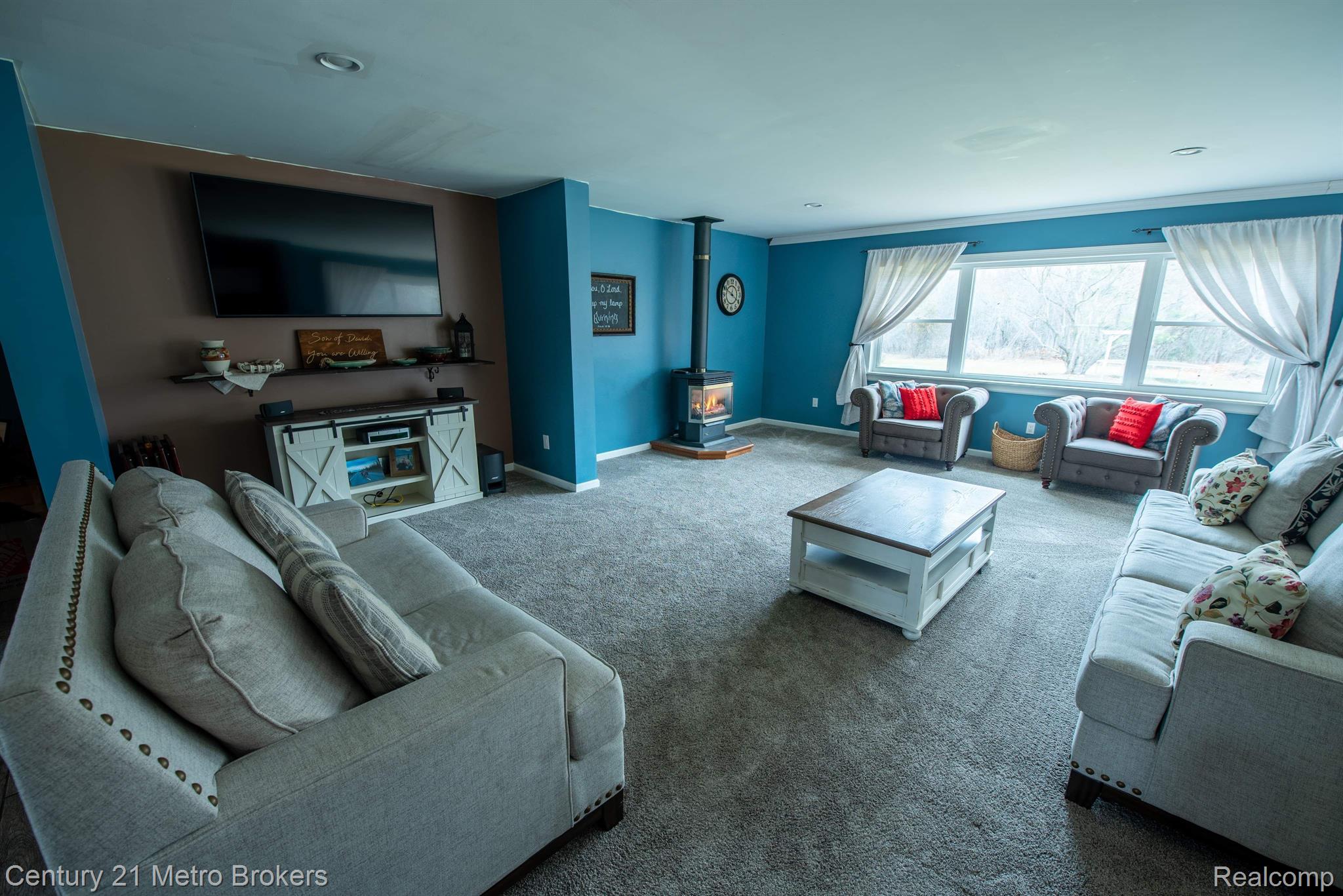 3295 Shannon Road Burton, MI 48529 - Photo 7 of 29 Gallery Image 7