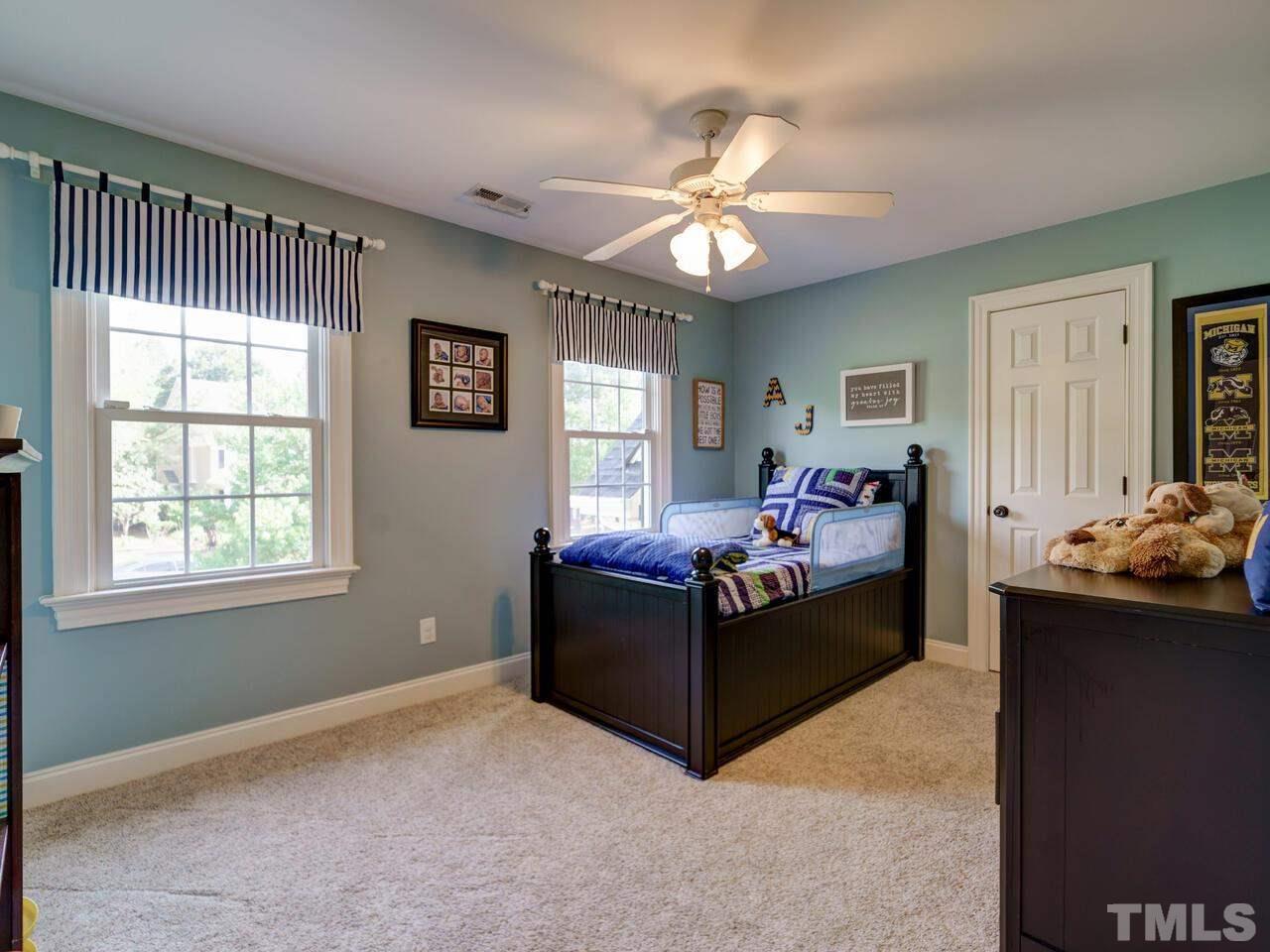 2520 Brook Crossing Circle Raleigh, NC 27606 - Photo 14 of 30 Gallery Image 14