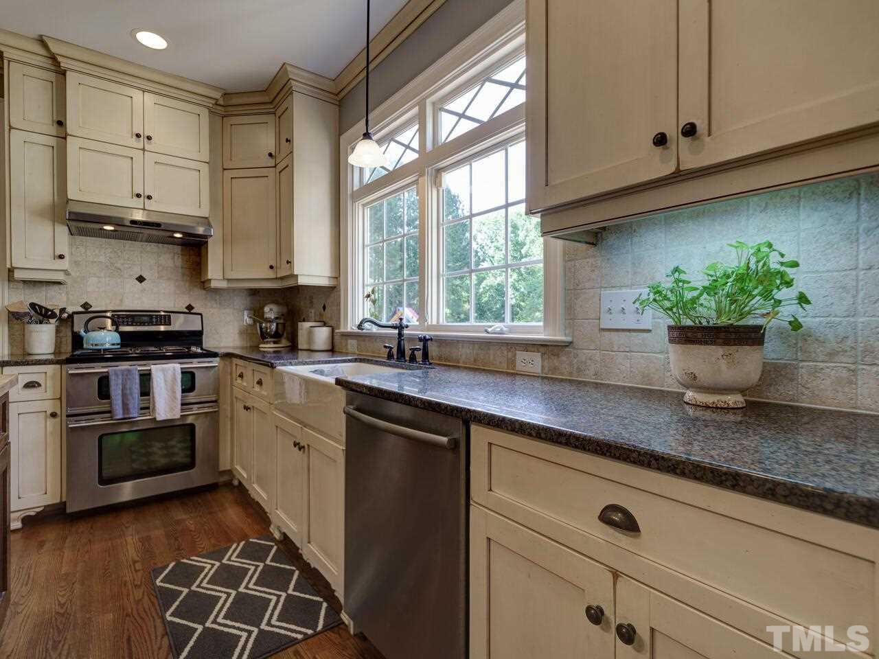 2520 Brook Crossing Circle Raleigh, NC 27606 - Photo 8 of 30 Gallery Image 8