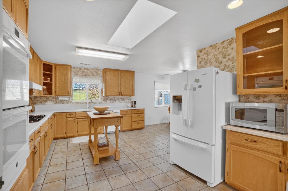 2410 Grapevine Gulch Road Ione, CA 95640 - Photo 11 of 61