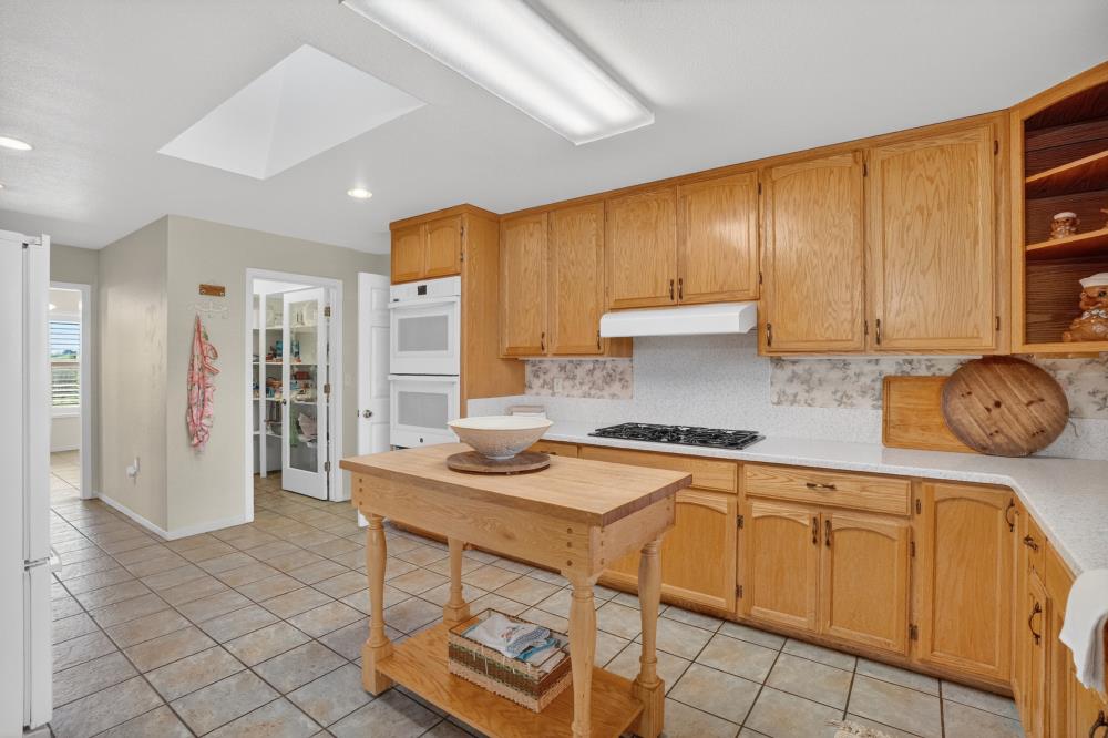 2410 Grapevine Gulch Road Ione, CA 95640 - Photo 13 of 61