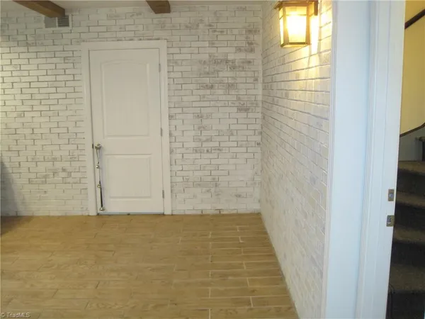 $356,800 | 1 North Forrest Drive, Thomasville, NC 27360