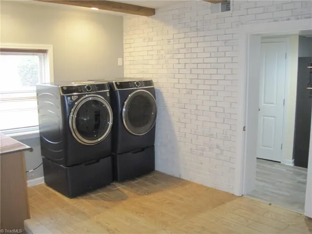 $359,999 | 1 North Forrest Drive, Thomasville, NC 27360