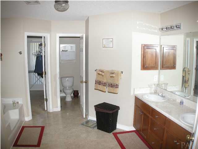 2321 Devine Farm Road Cantonment, FL 32533 - Photo 21 of 23 Master Bath