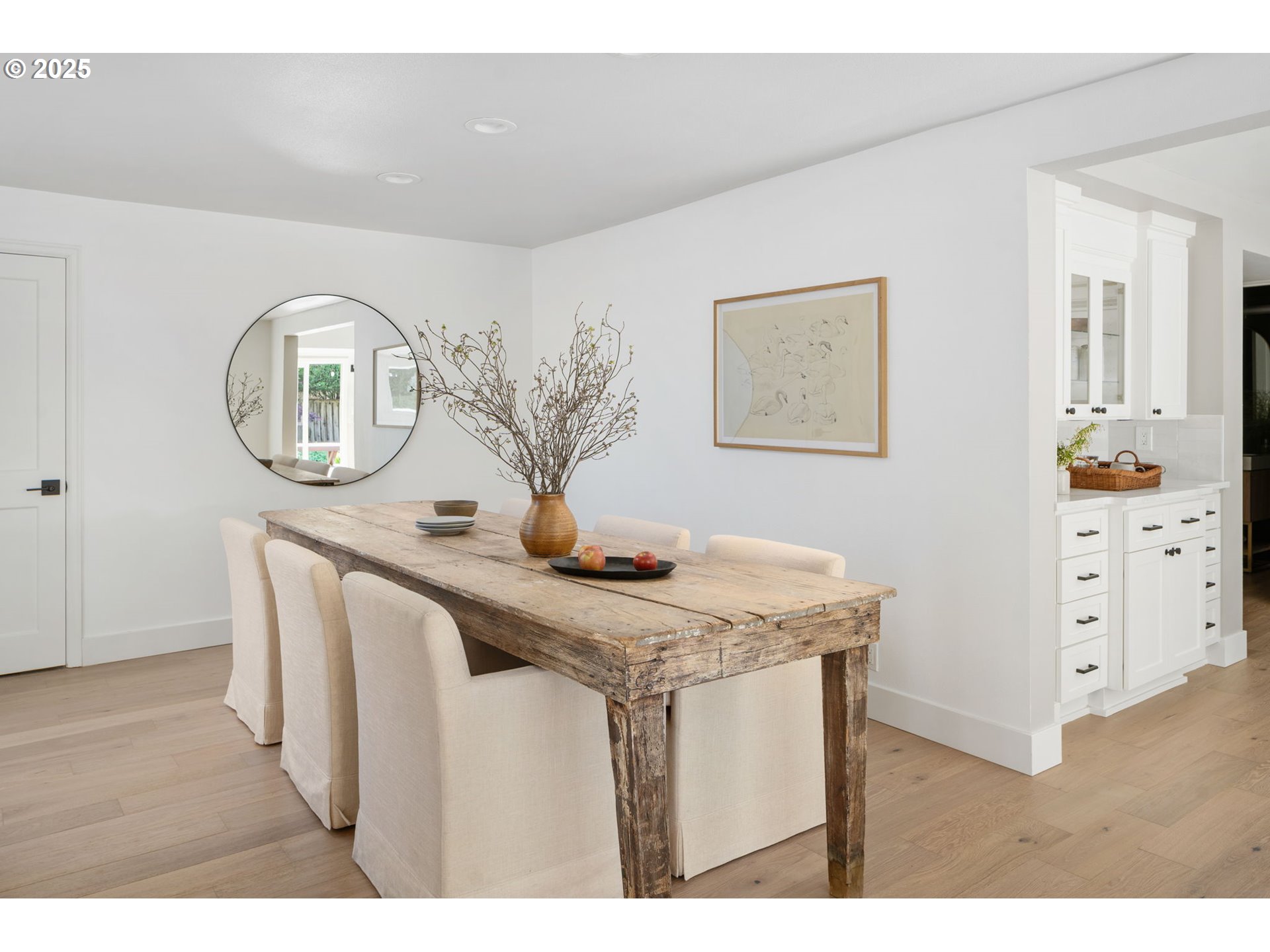 13740 Fielding Road Lake Oswego, OR 97034 - Photo 15 of 41 a view of kitchen with cabinets
