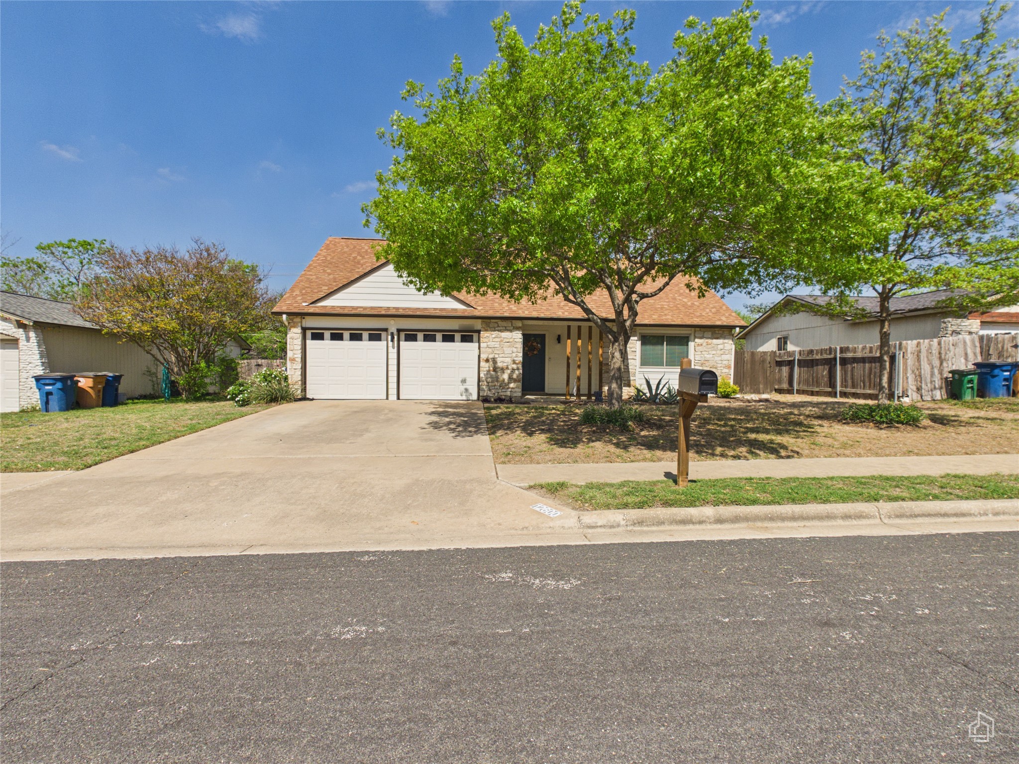 12600 Esplanade Street Austin, TX 78727 - Photo 3 of 34