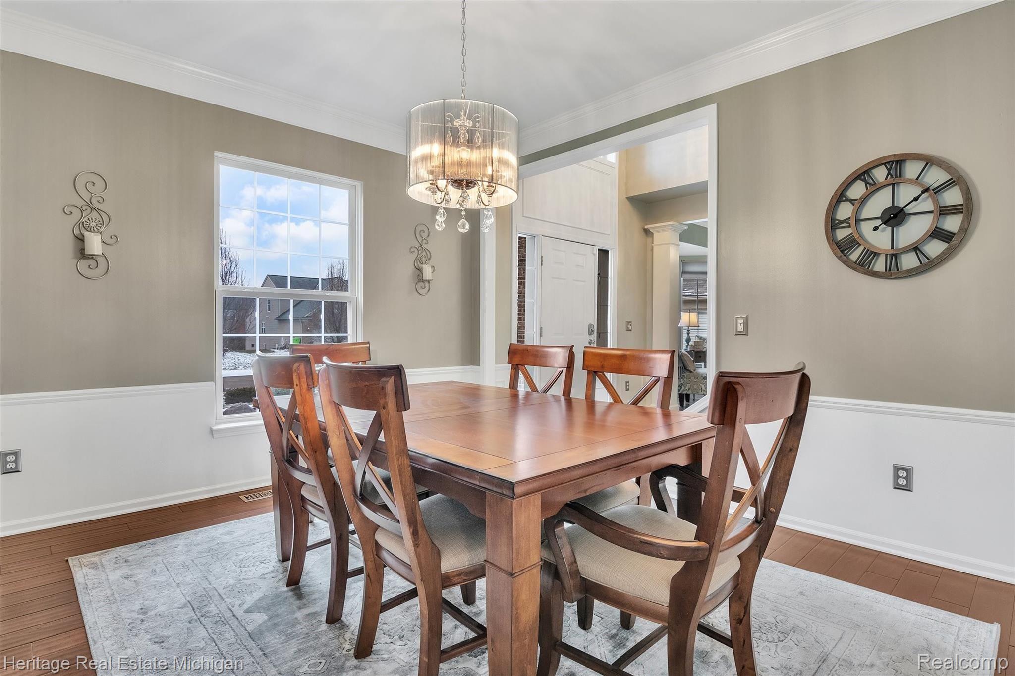 Formal dining room 