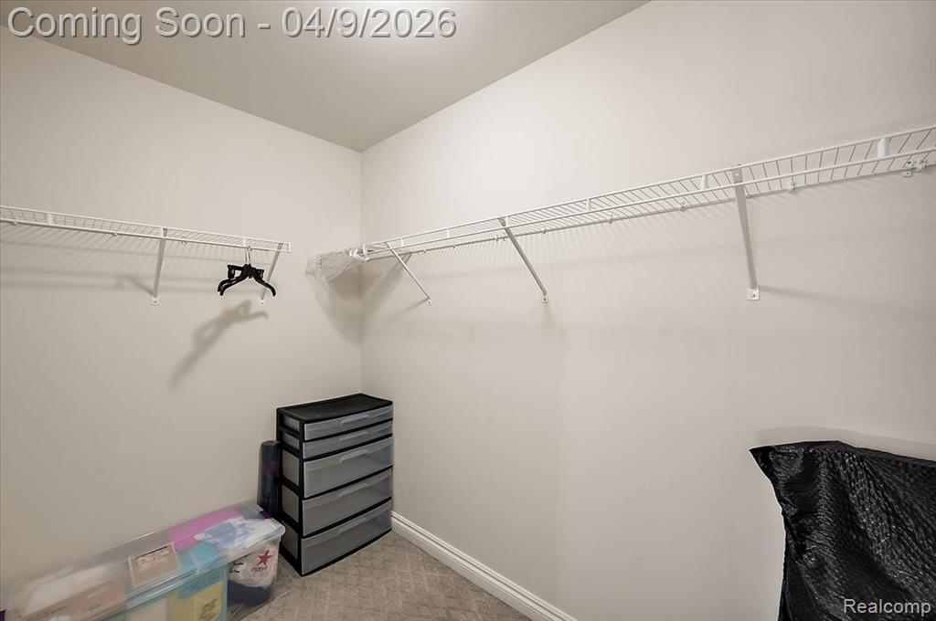 2877 Hartwick Drive Rochester, MI 48307 - Photo 33 of 44
