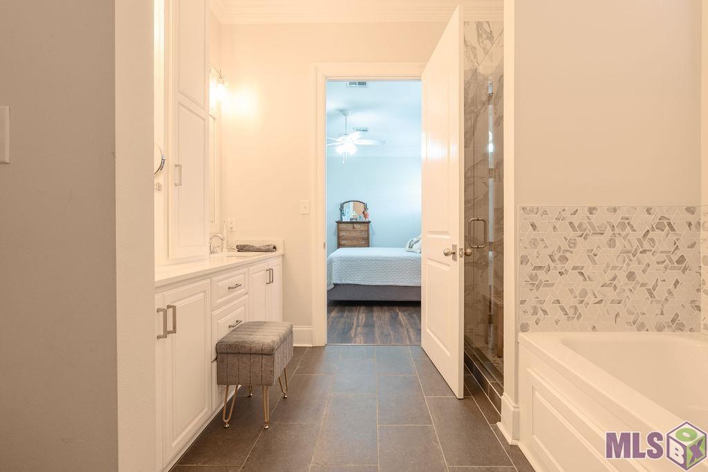 200 Rue Saint Sydney Houma, LA 70360 - Photo 11 of 23