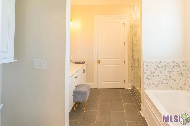 $499,900 | 200 Rue Saint Sydney, Houma, LA 70360