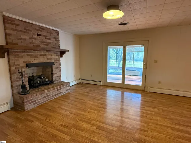 $235,000 | 600 North Adair Street, Clinton, SC 29325