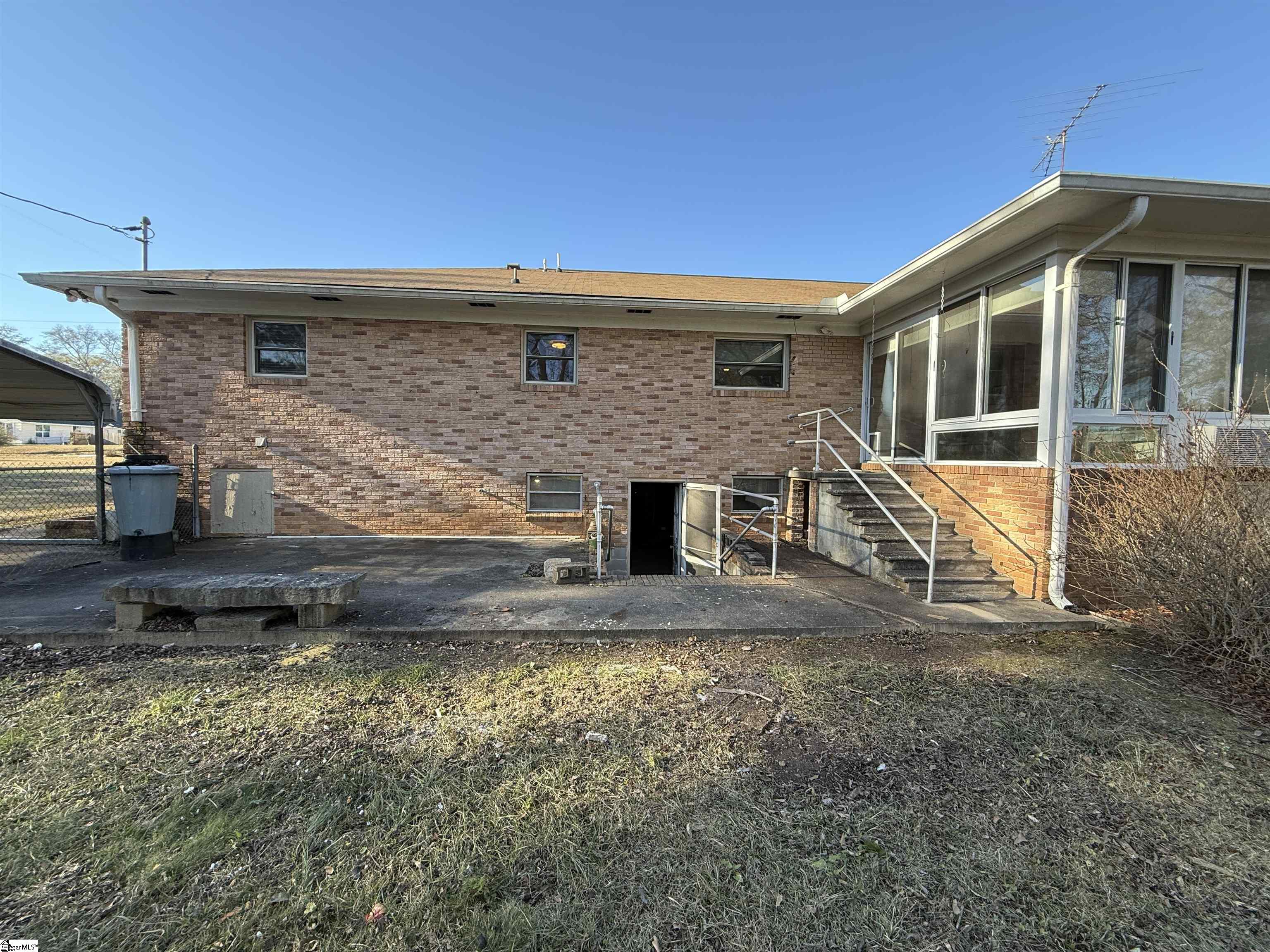 600 North Adair Street Clinton, SC 29325 - Photo 24 of 42