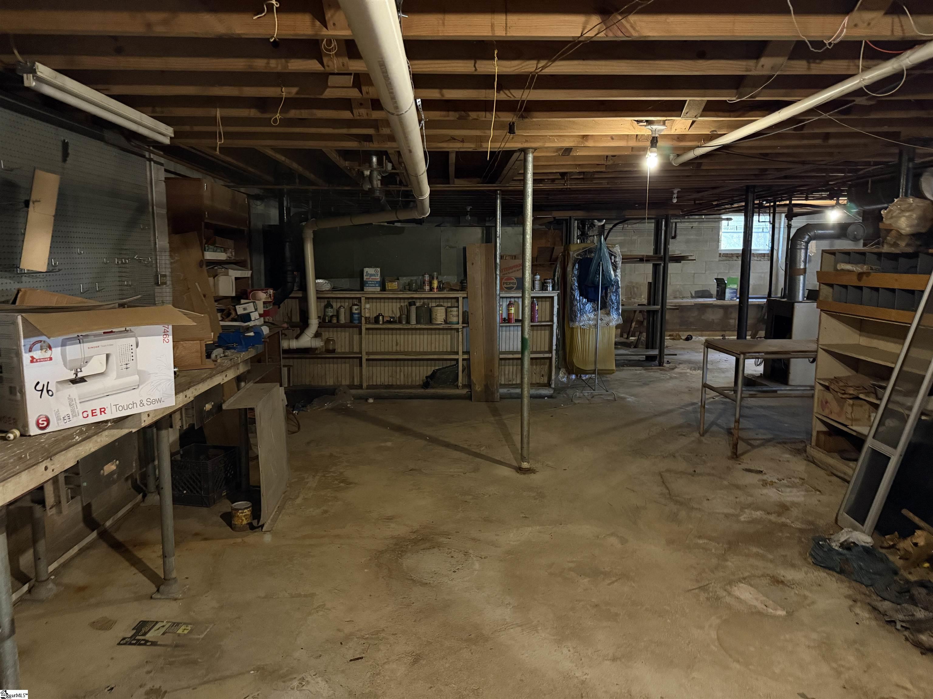 600 North Adair Street Clinton, SC 29325 - Photo 7 of 42