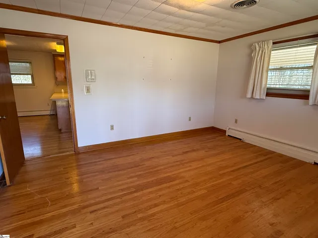 $235,000 | 600 North Adair Street, Clinton, SC 29325