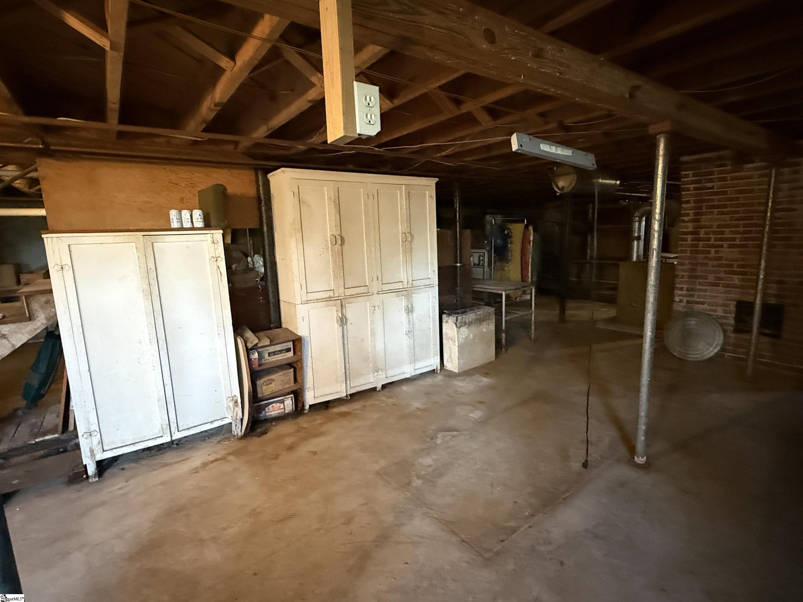 600 North Adair Street Clinton, SC 29325 - Photo 10 of 42