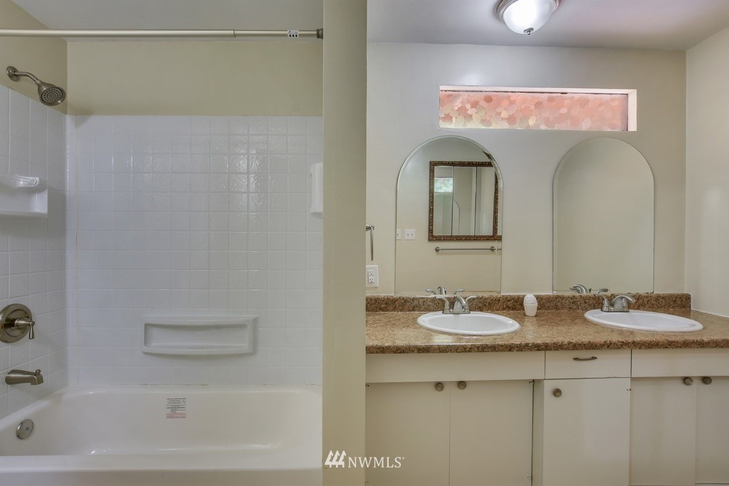 17801 Southeast 146th Street Renton, WA 98059 - Photo 14 of 25