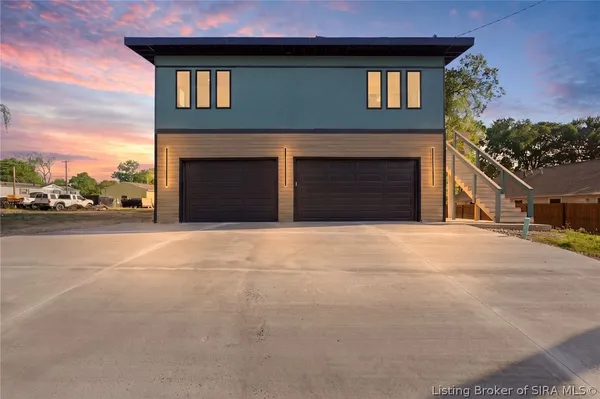 $629,000 | 309 Franklin Street, Jeffersonville, IN 47130