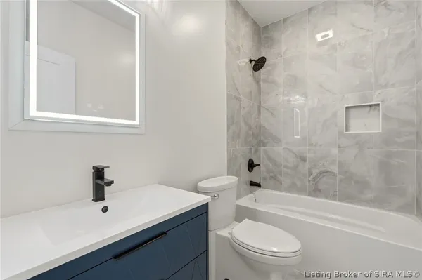 $629,000 | 309 Franklin Street, Jeffersonville, IN 47130