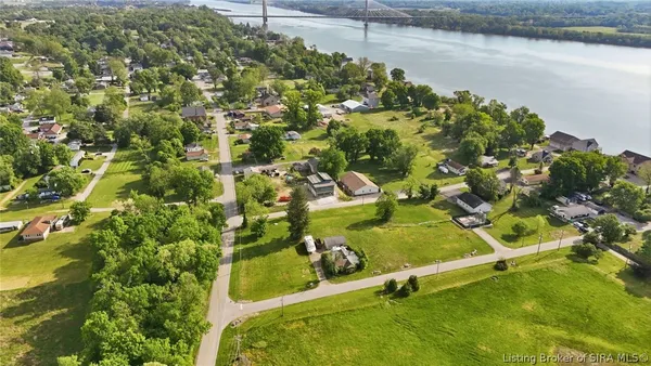 $629,000 | 309 Franklin Street, Jeffersonville, IN 47130