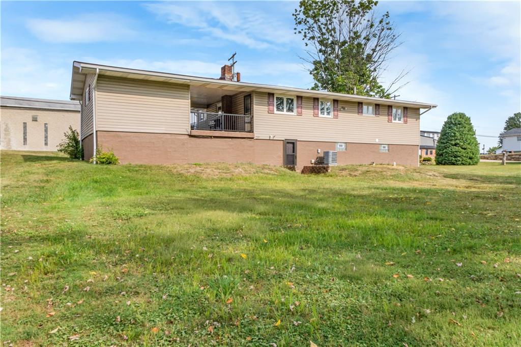 304 Balsinger Road Uniontown, PA 15401 - Photo 12 of 45 a front view of house with yard