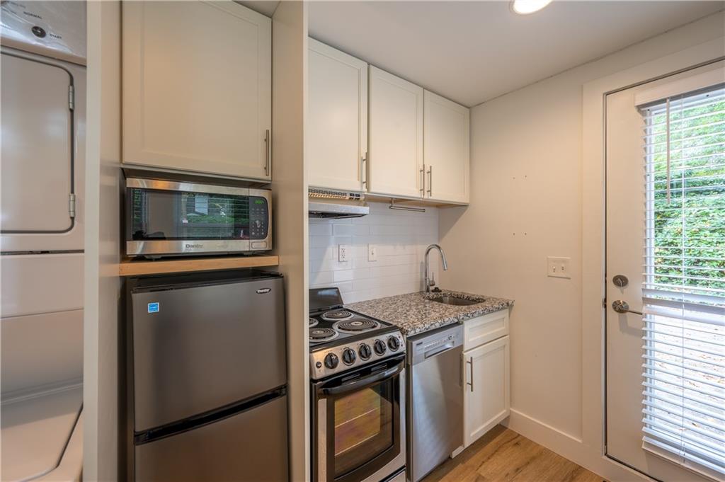 1170 Greenwich Street Southwest, Unit 7 Atlanta, GA 30310 - Photo 4 of 17