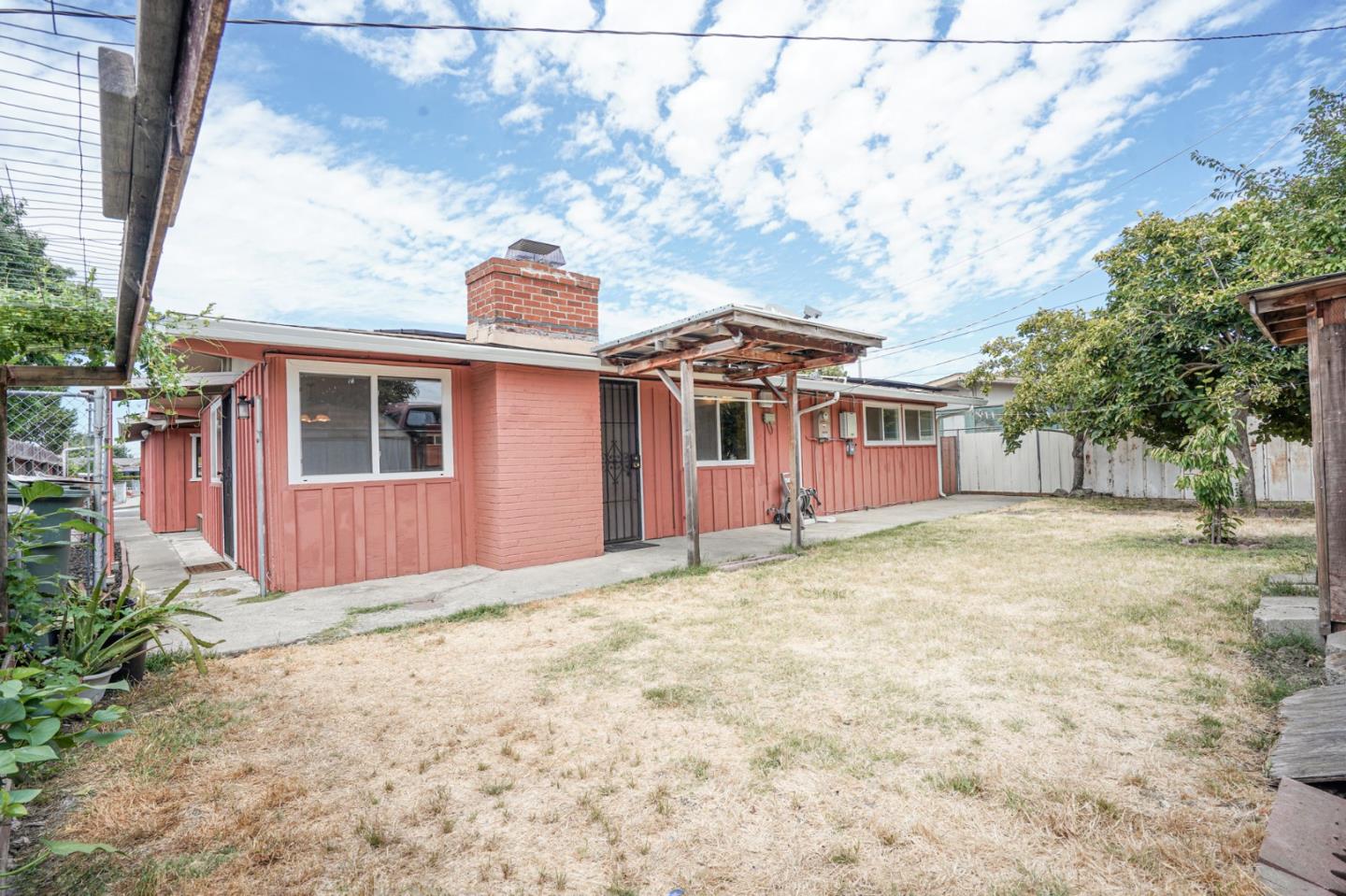 125 Rinaldo Drive Vallejo, CA 94589 - Photo 18 of 36 a view of a house with a snow in the yard