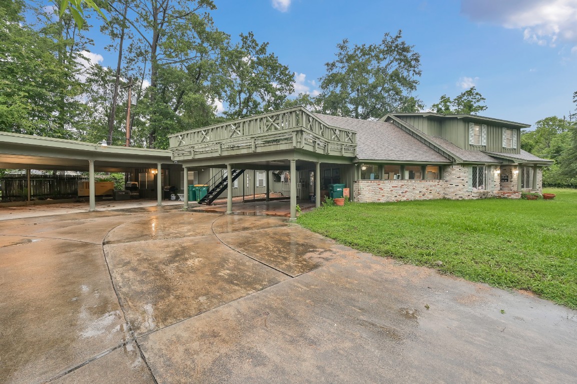 2019 North Thompson Street Conroe, TX 77301 - Photo 2 of 25