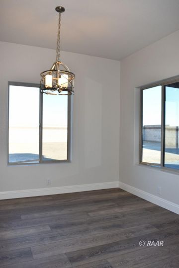 120 Rainshadow Court Ridgecrest, CA 93555 - Photo 9 of 30 Gallery Image 9