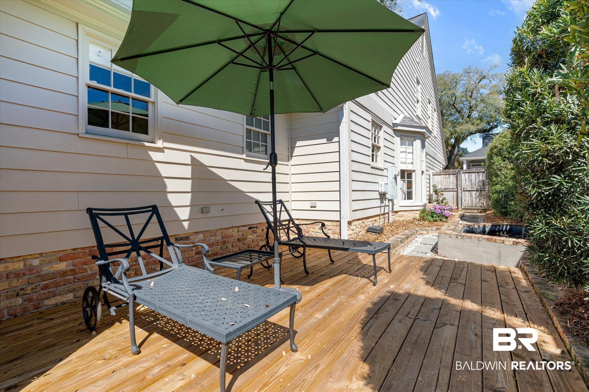 3921 McGregor Court Mobile, AL 36608 - Photo 37 of 41 Wooden terrace with fence