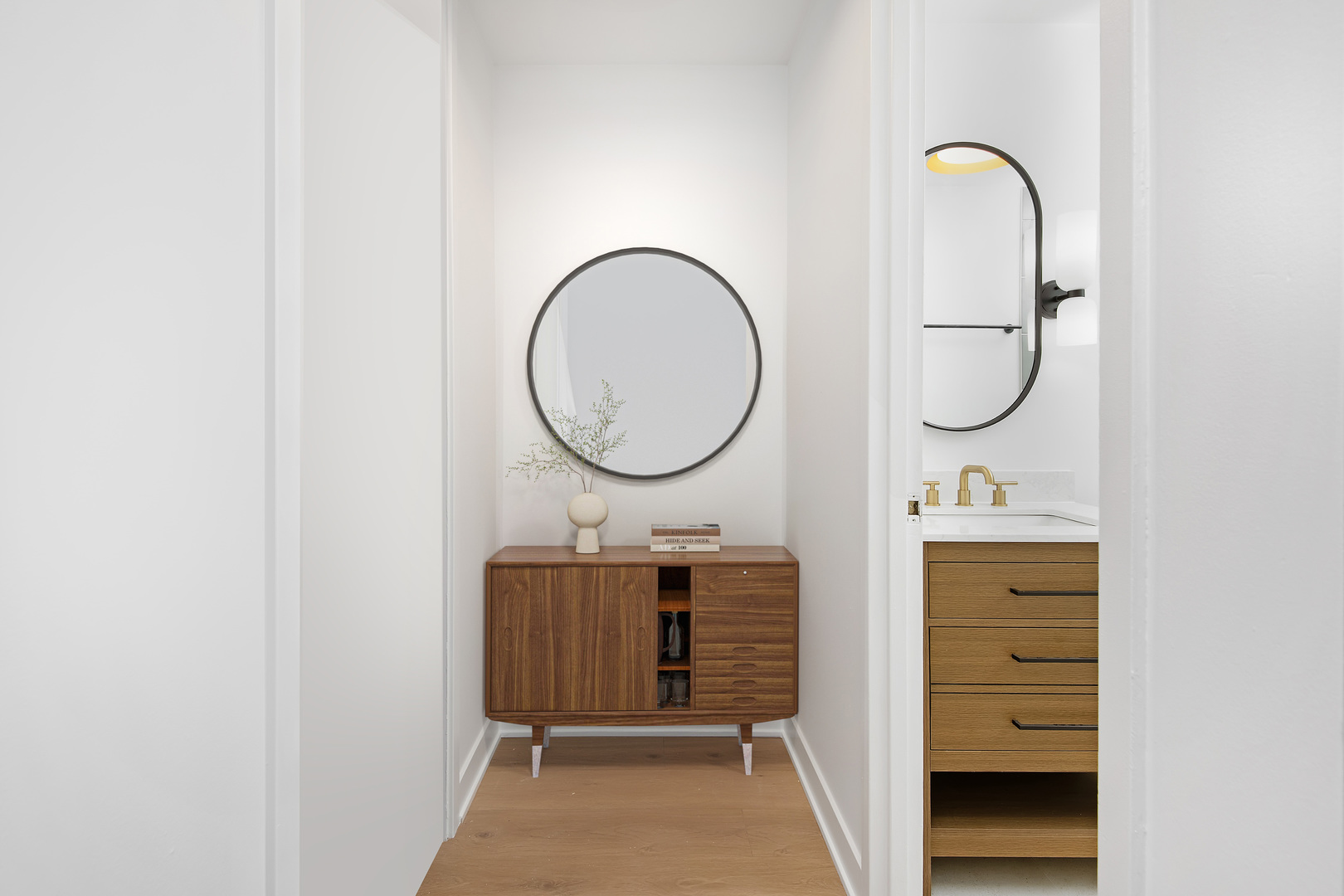 2650 North Lakeview Avenue, Unit 1503 Chicago, IL 60614 - Photo 9 of 16