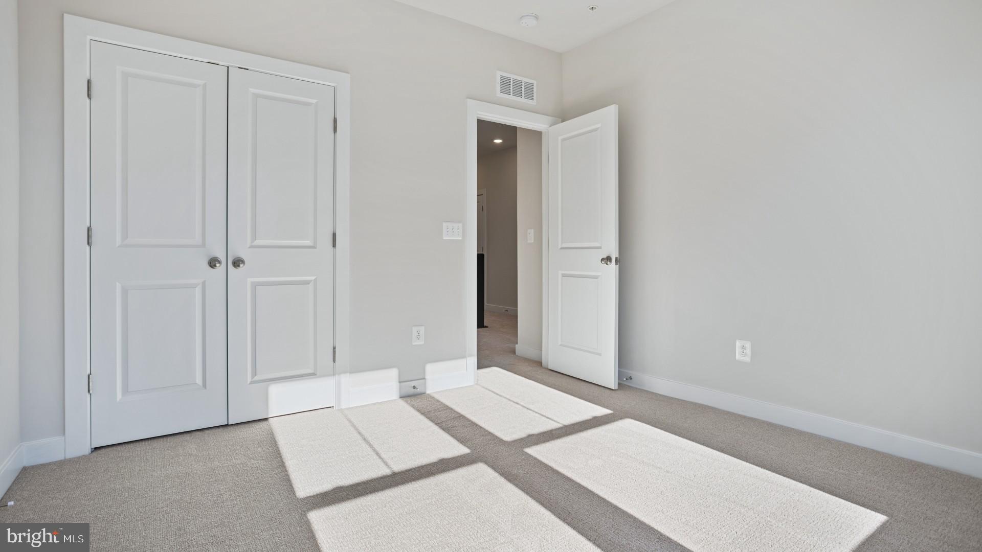 45176 Drowes Terrace Sterling, VA 20166 - Photo 11 of 15 a view of bathroom