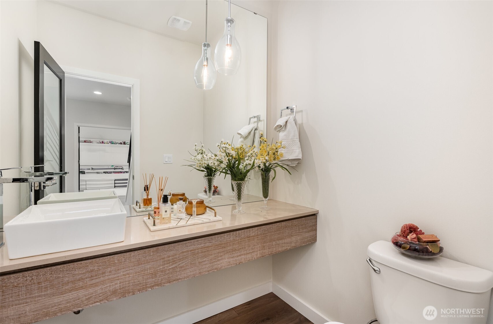 3444 Southeast 19th Way Renton, WA 98058 - Photo 15 of 36