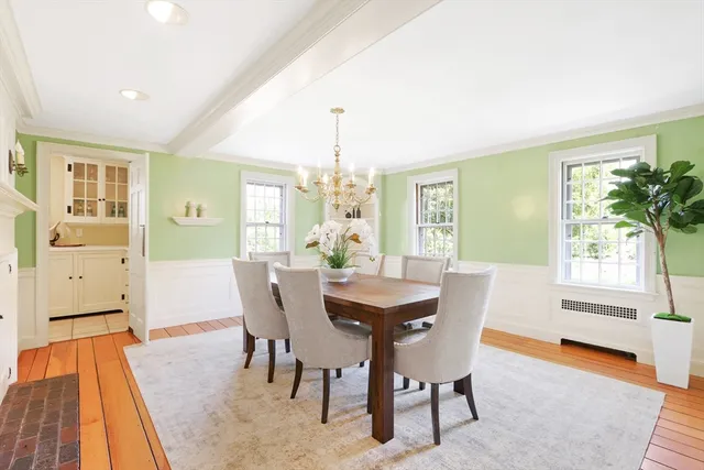 $2,995,000 | 42 Edmunds Road, Wellesley, MA 02481