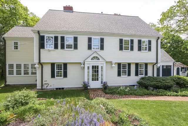 $2,995,000 | 42 Edmunds Road, Wellesley, MA 02481