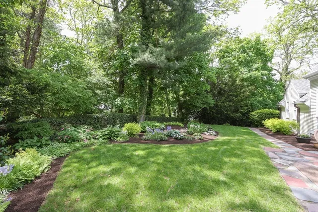 $2,995,000 | 42 Edmunds Road, Wellesley, MA 02481