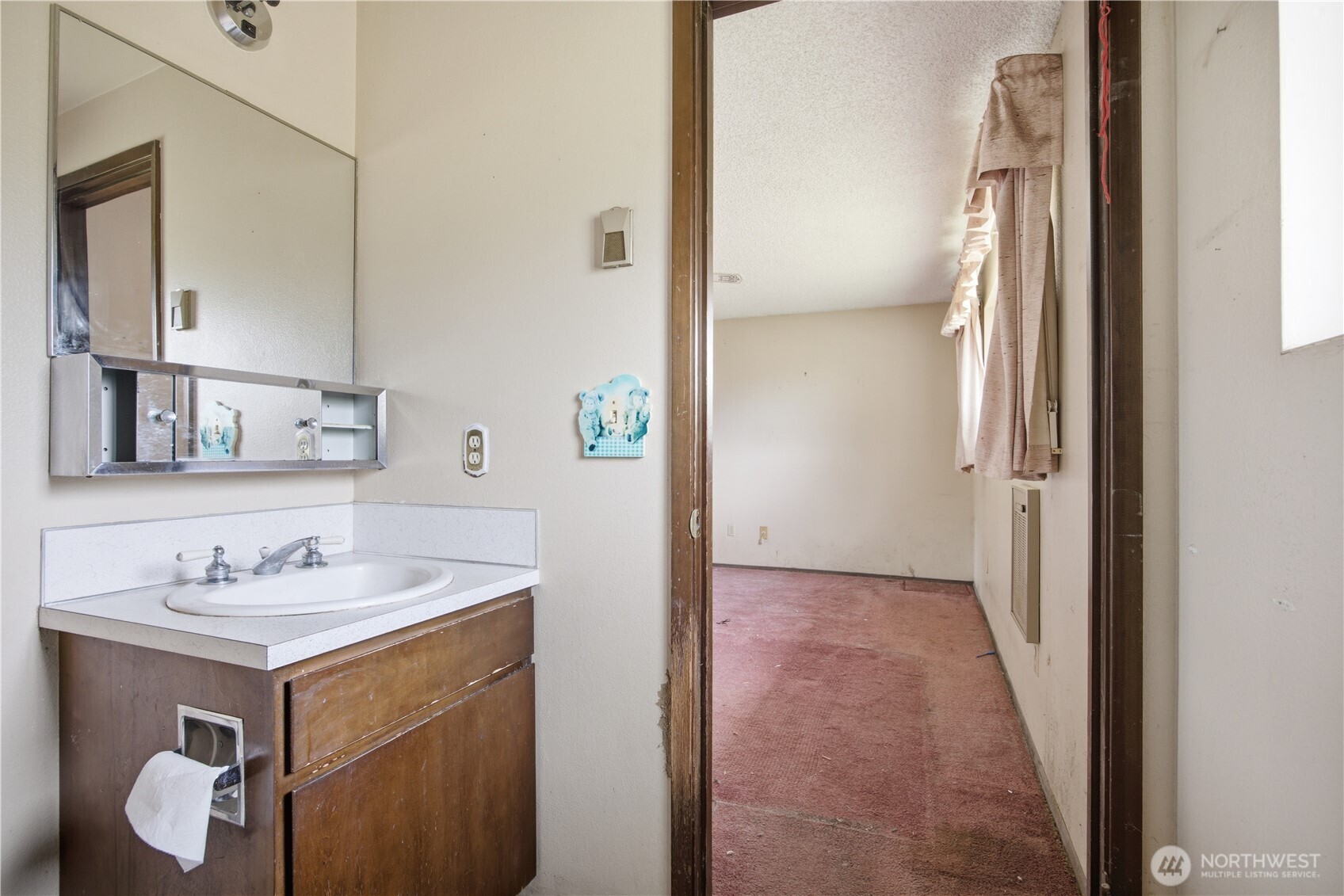 2861-2863 Douglas Road Ferndale, WA 98248 - Photo 15 of 38 Gallery Image 15
