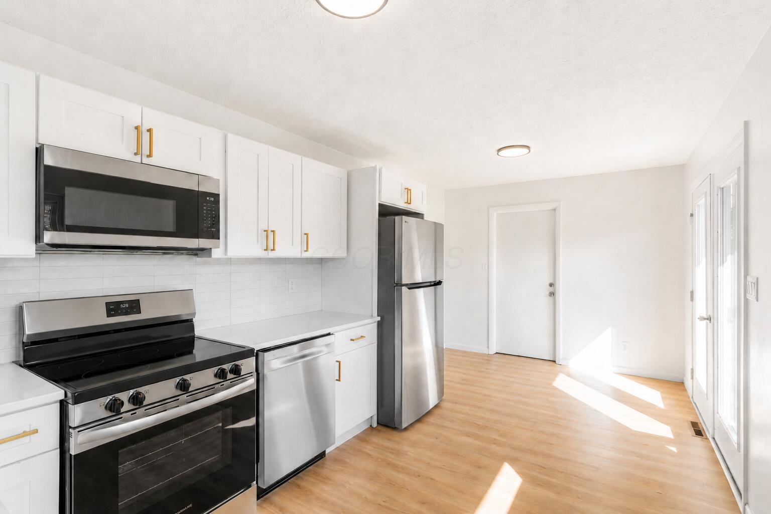1852 Bar Harbor Road Columbus, OH 43219 - Photo 10 of 27 KR 2