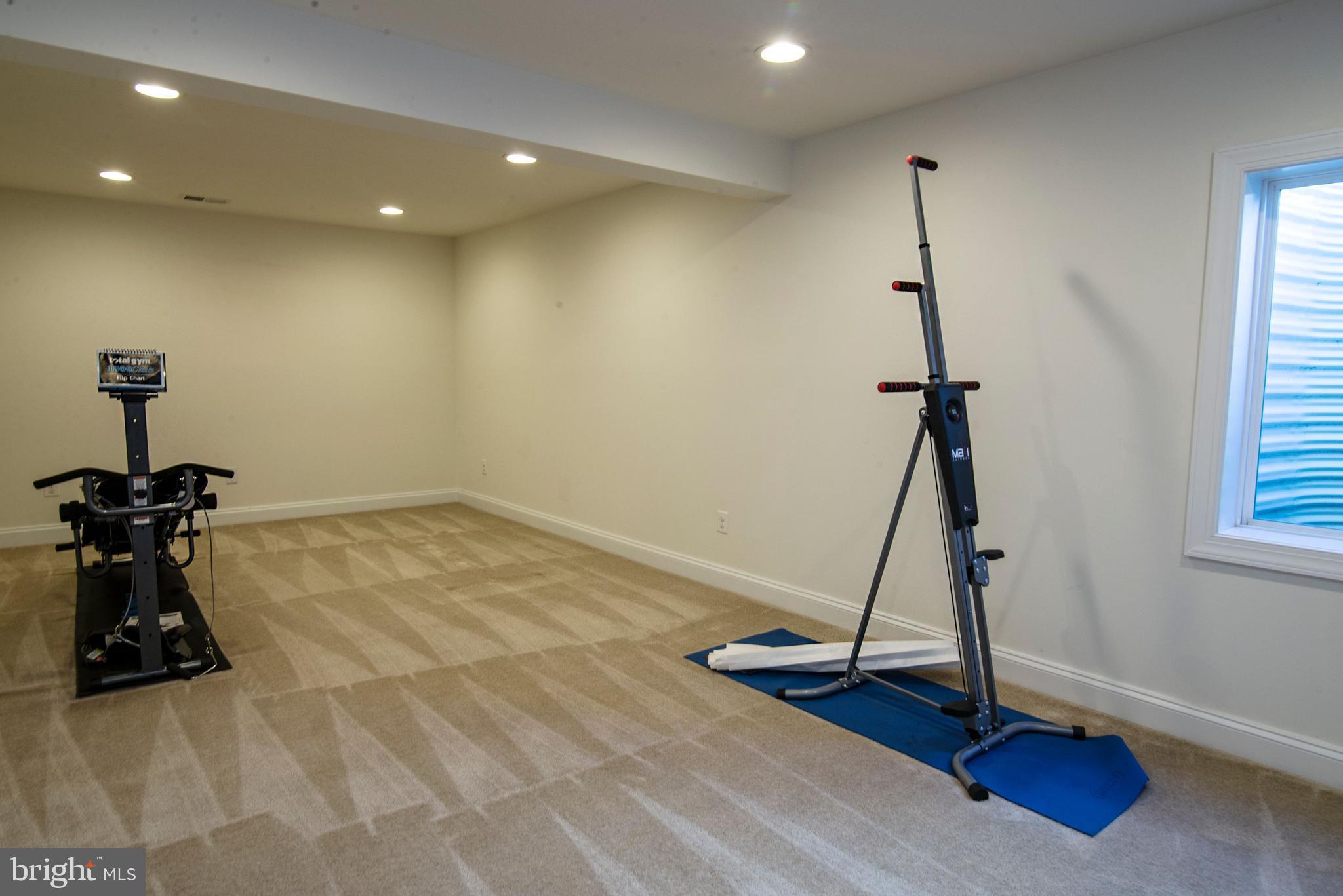 12908 Hoadly Manor Drive Manassas, VA 20112 - Photo 10 of 18 Spacious Bedroom 2