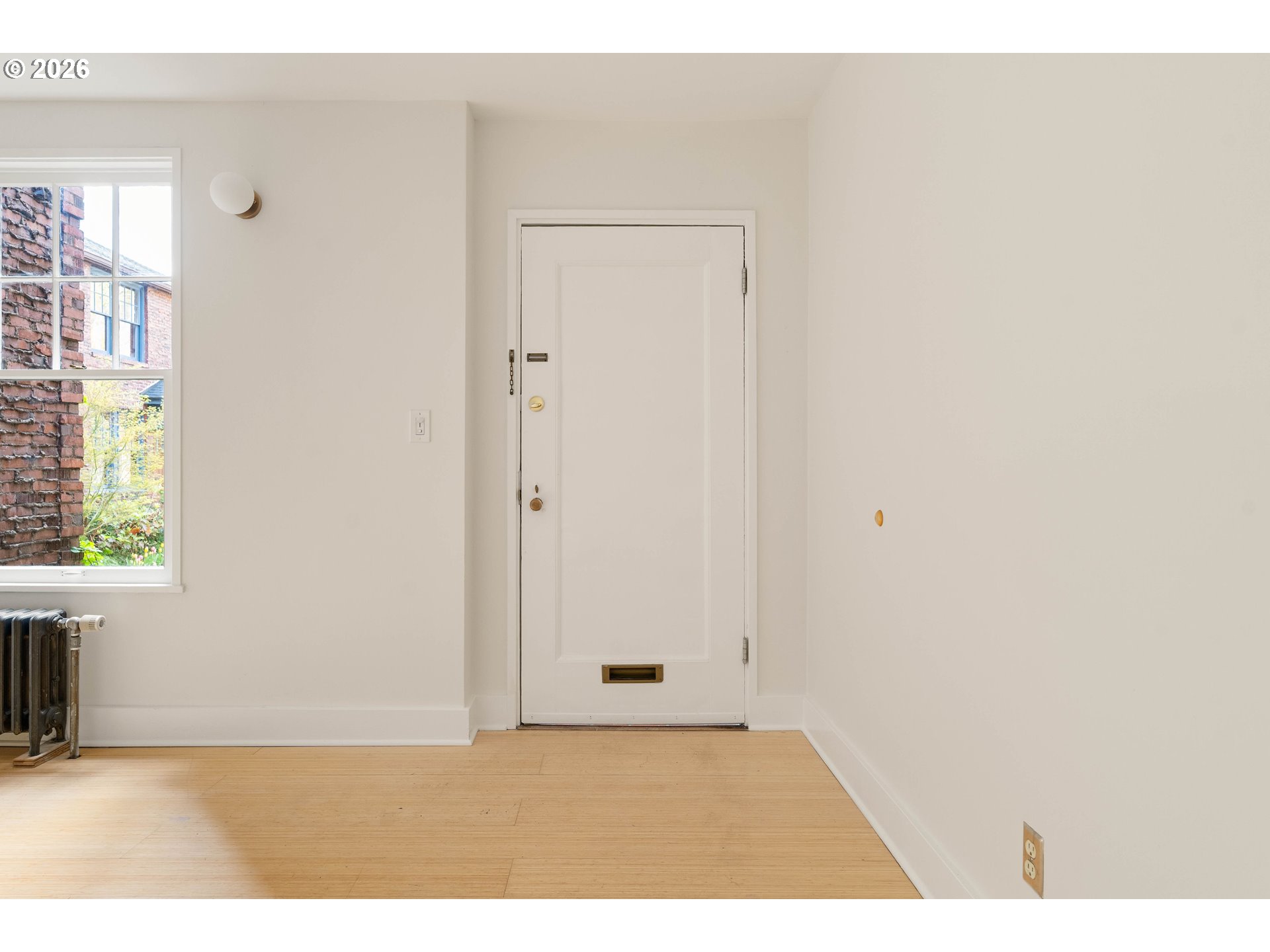 2182 Northwest Hoyt Street, Unit 8 Portland, OR 97210 - Photo 19 of 26 a view of an empty room
