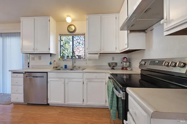 $1,250,000 | 1311 Prentice Drive, Healdsburg, CA 95448