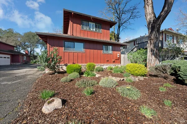 $1,250,000 | 1311 Prentice Drive, Healdsburg, CA 95448